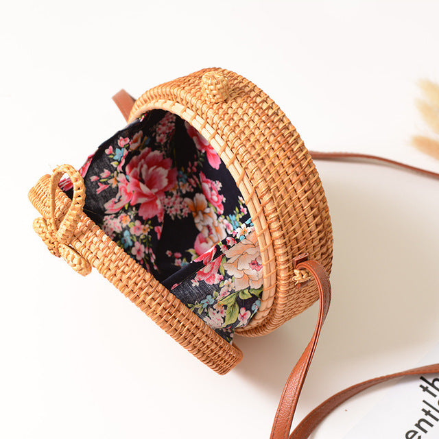 Straw Bag Rattan Handbags Bali Beach Bag Round Bow Design Crossbody Handbag Summer Women Shoulder Bag Leather Fashion Girls